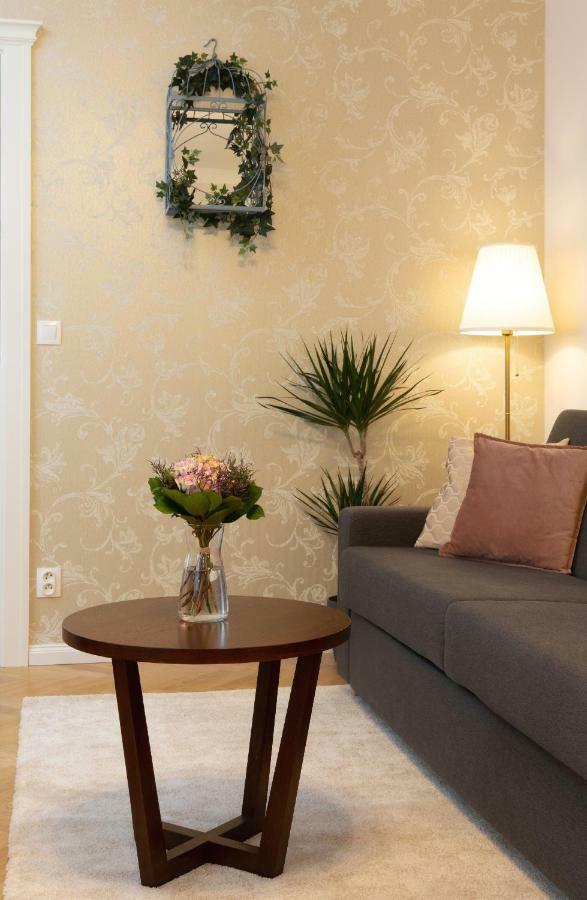 Seno6 Apartments Πράγα Εξωτερικό φωτογραφία